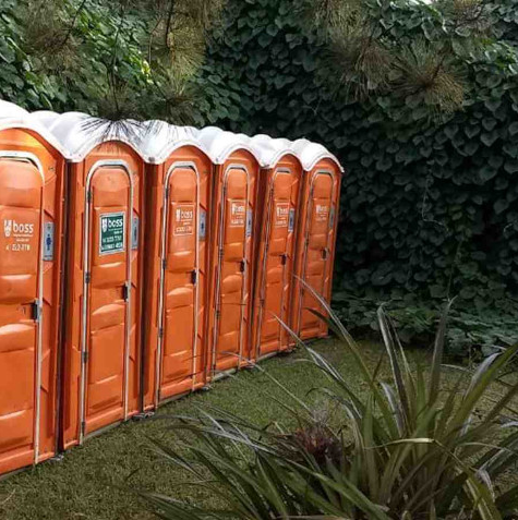 Banheiro químico instalado